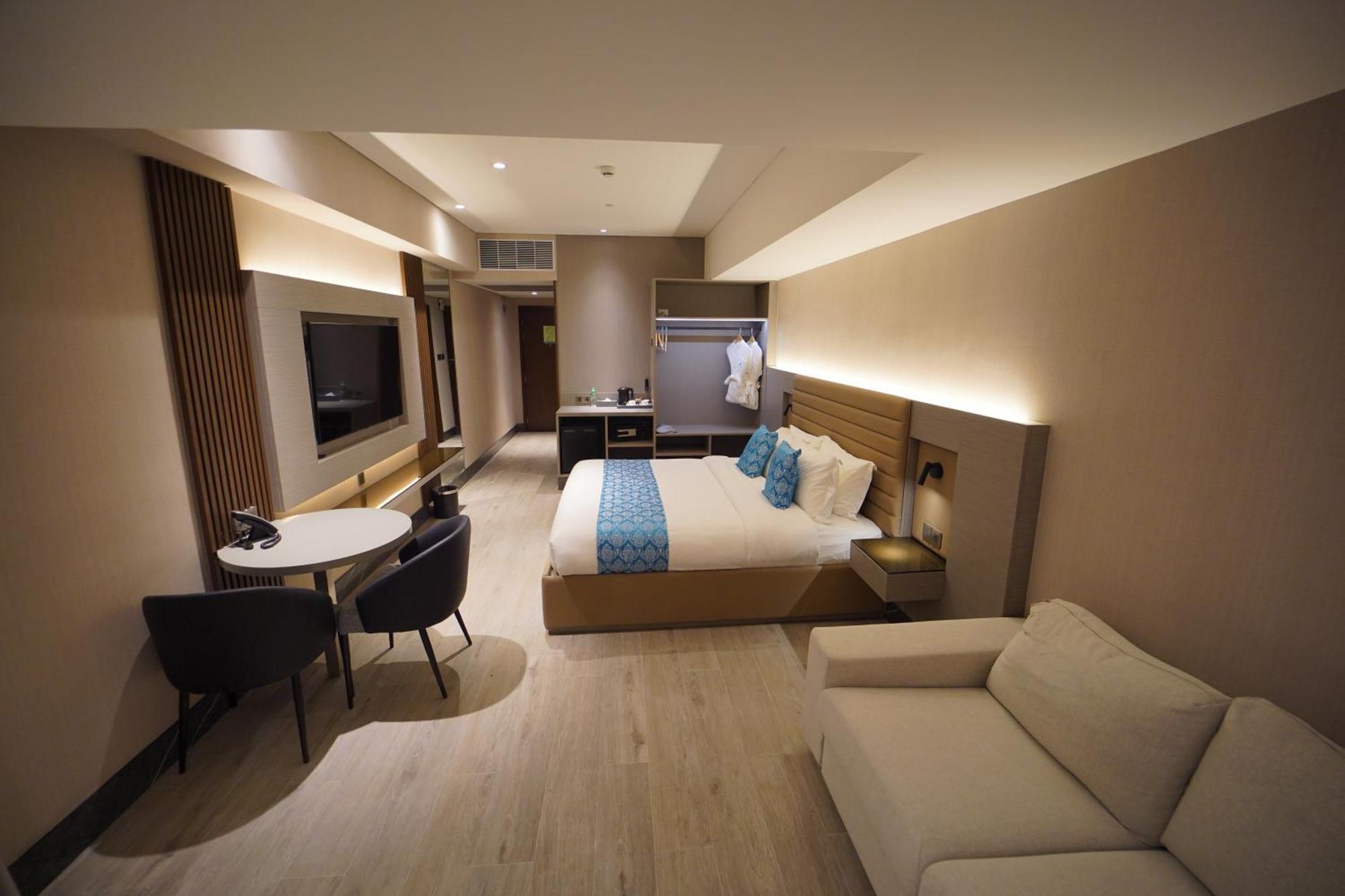 Bayprime Hotel Paranaque City Экстерьер фото